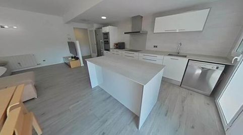 ESPECTACULAR PISO DE 4 HABITACIONES EN ZONA CAN SERRA !!
