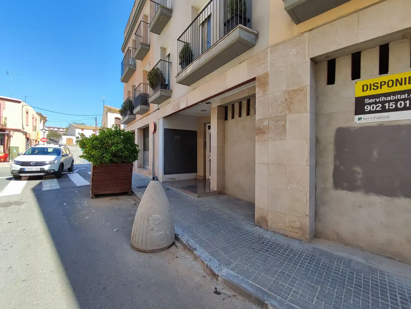 Vista exterior de Local en venta en Sant Martí Sarroca