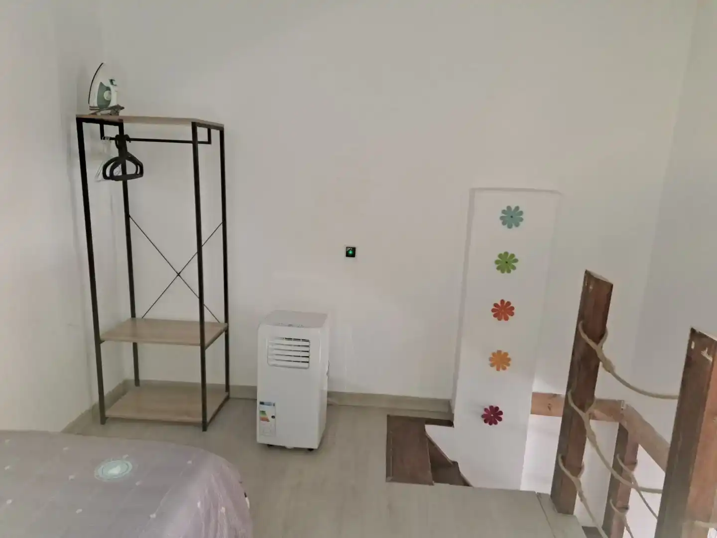 Habitación de Casa adosada en venta en Valencia con Aire acondicionado, Parquet y Trastero