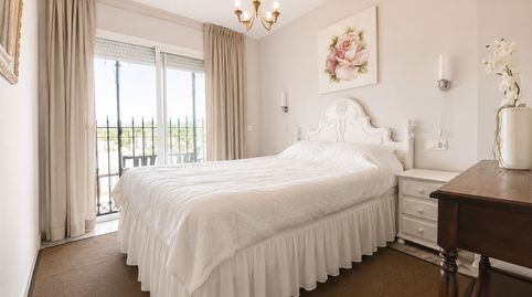 Foto 5 de Piso en venta en Calle Adarves, Calahonda, Mijas