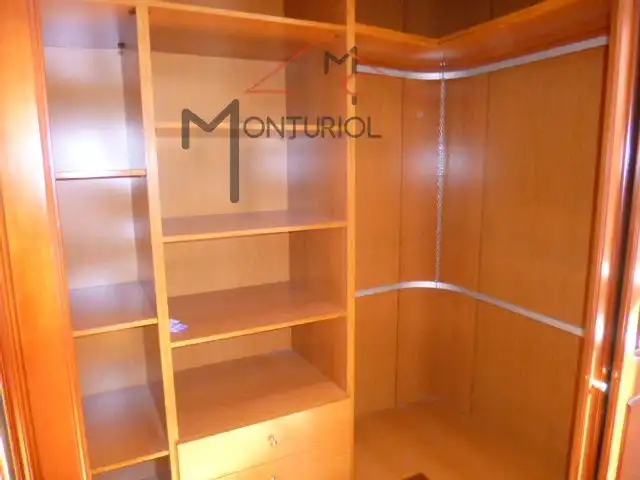 Dormitori de Casa adosada en venda en Sant Joan Despí amb Aire condicionat, Calefacció i Jardí privat