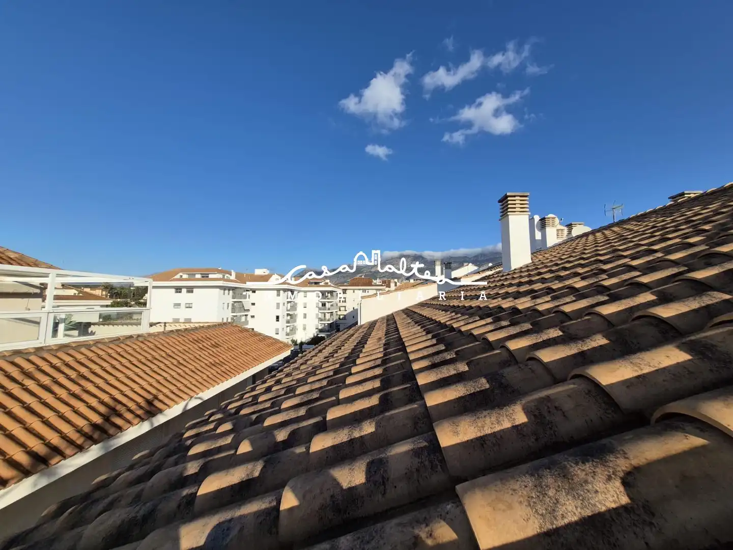 Vista exterior de Àtic en venda en Altea amb Aire condicionat, Terrassa i Traster