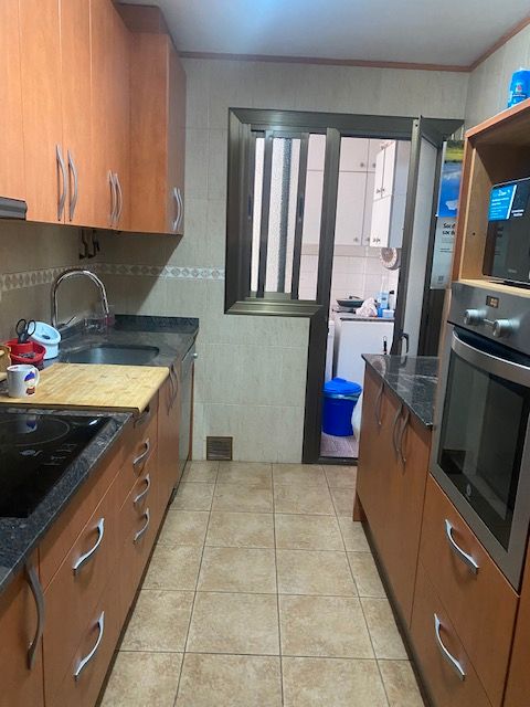 Cocina de Piso en venta en Sant Boi de Llobregat con Aire acondicionado, Calefacción y Horno