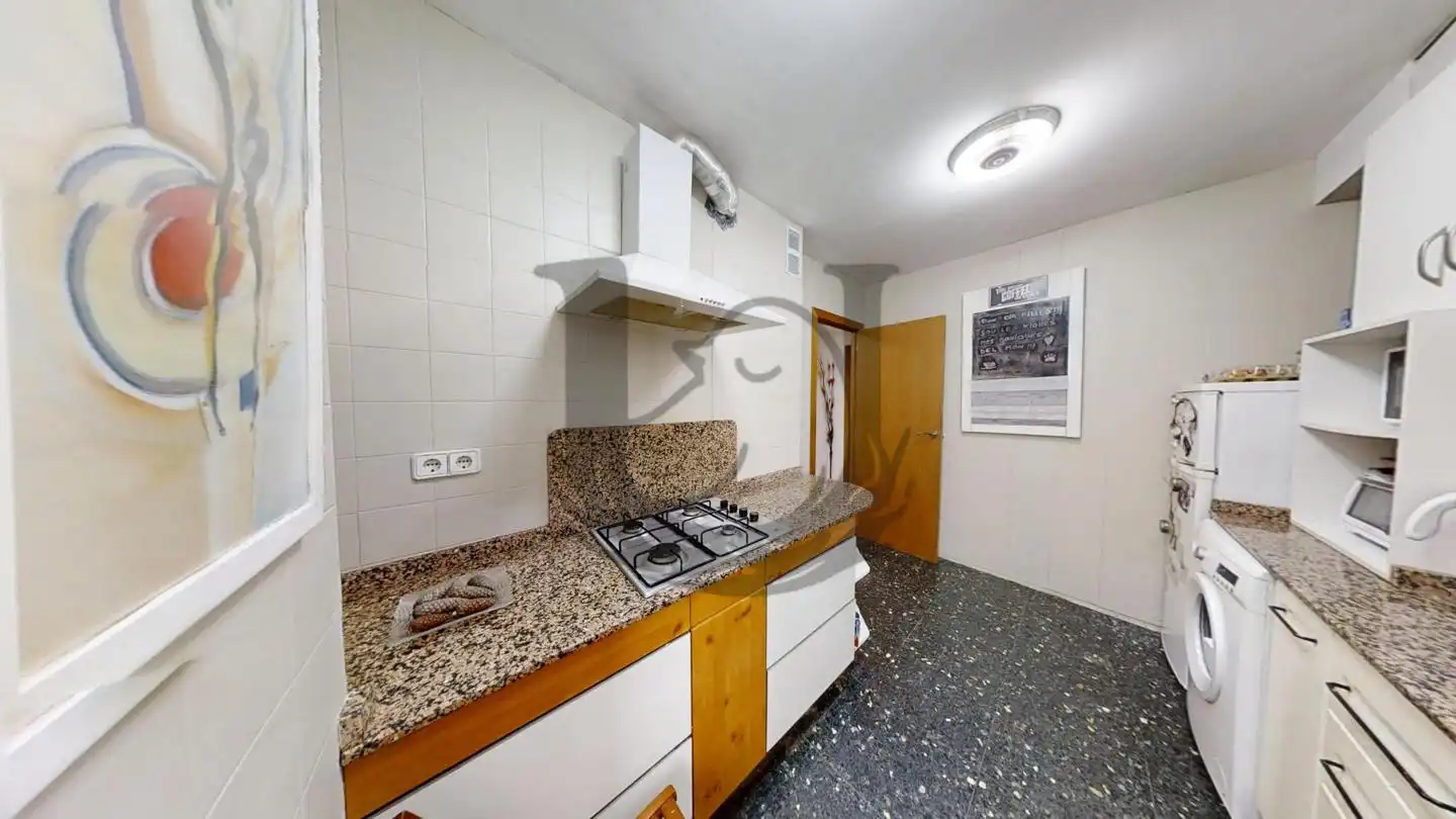 Kitchen of Flat for sale in Silla  with Air Conditioner and Terrace