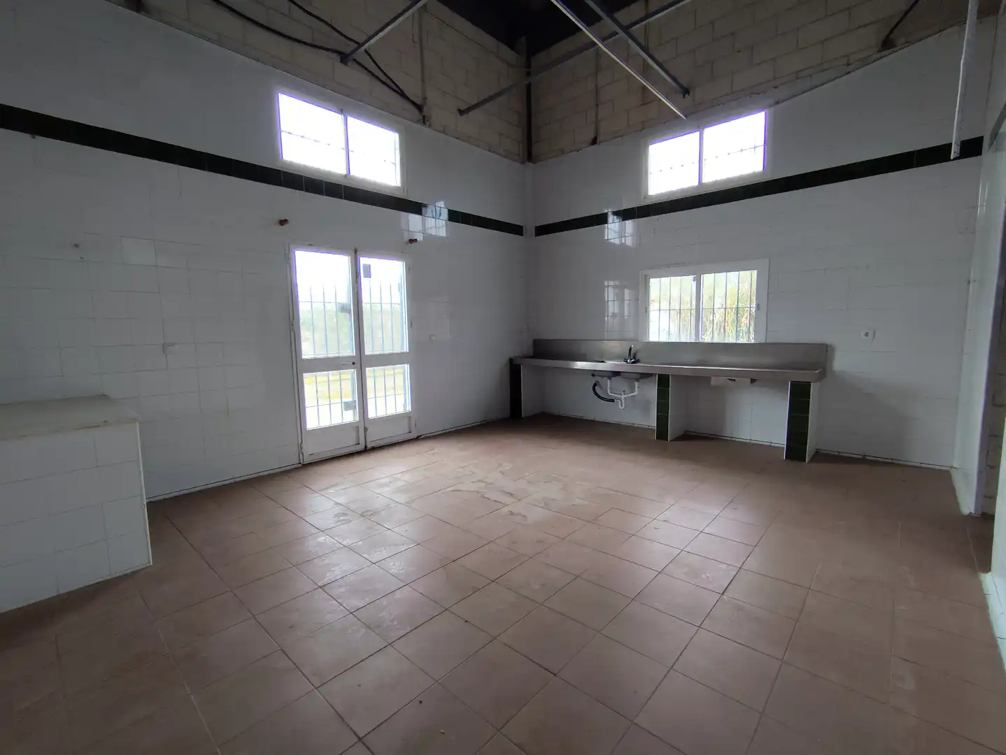 Cocina de Nave industrial de alquiler en Sanlúcar de Barrameda