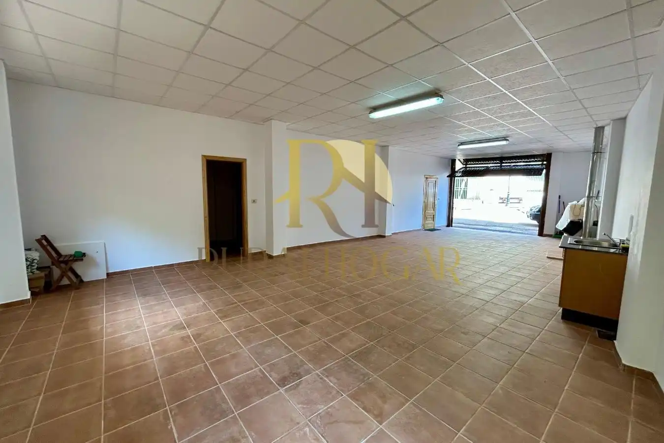 Casa adosada en venta en Vilamartín de Valdeorras con Terraza