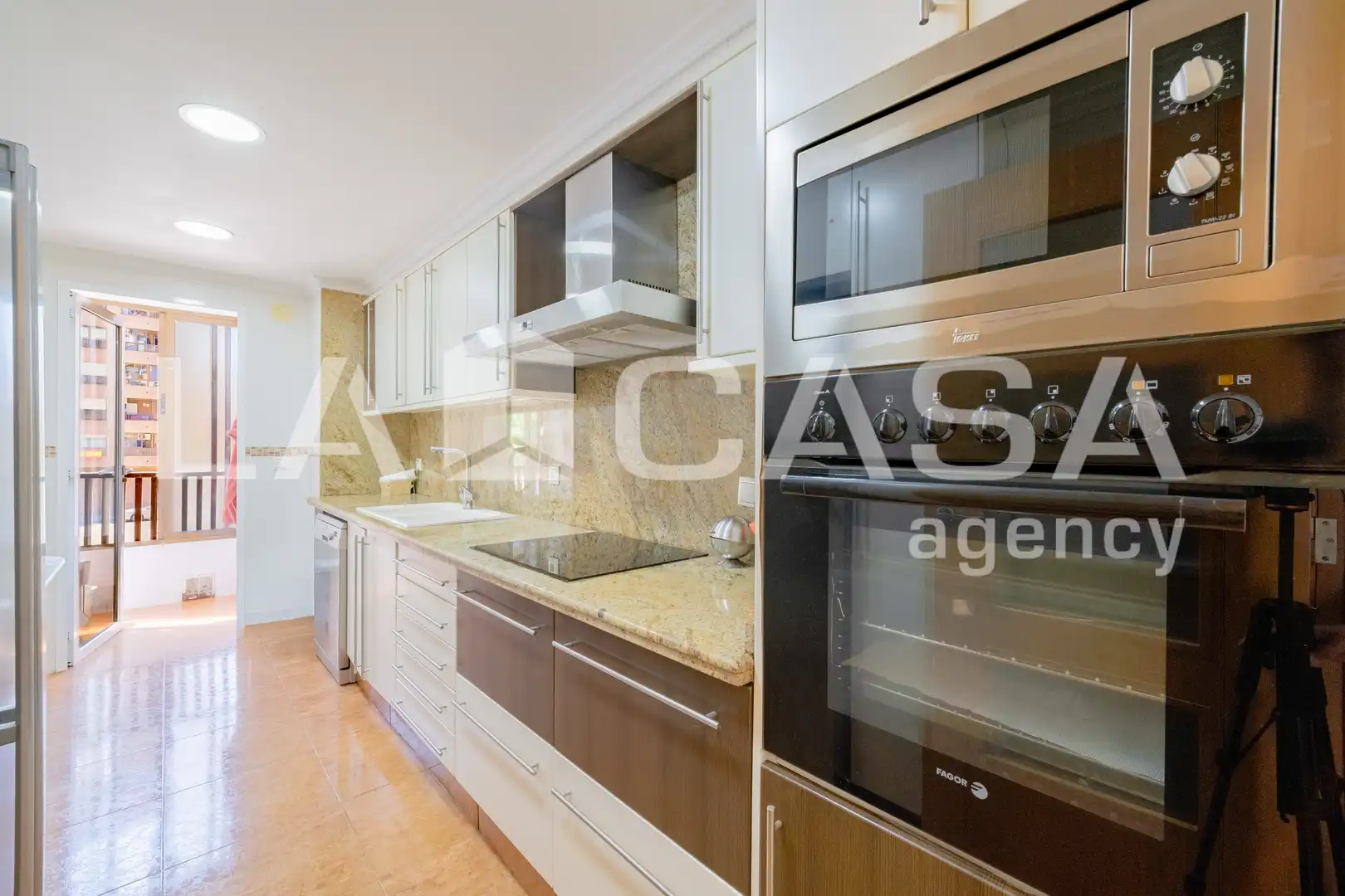 Cocina de Piso en venta en Valencia con Balcón