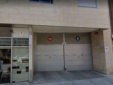Einzelparkplatz zur Miete in gravina 2