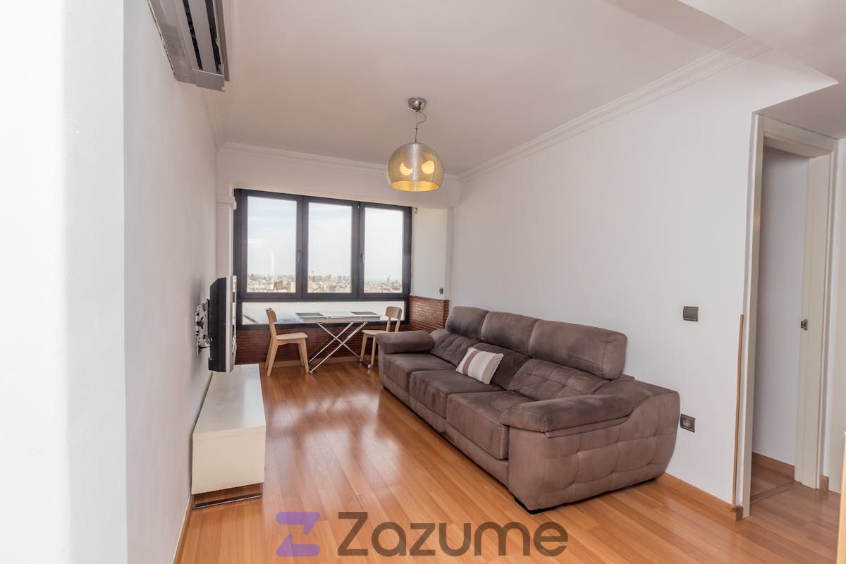 Pis de lloguer a C. Eugenio Gross, Los Castillejos - La Trinidad