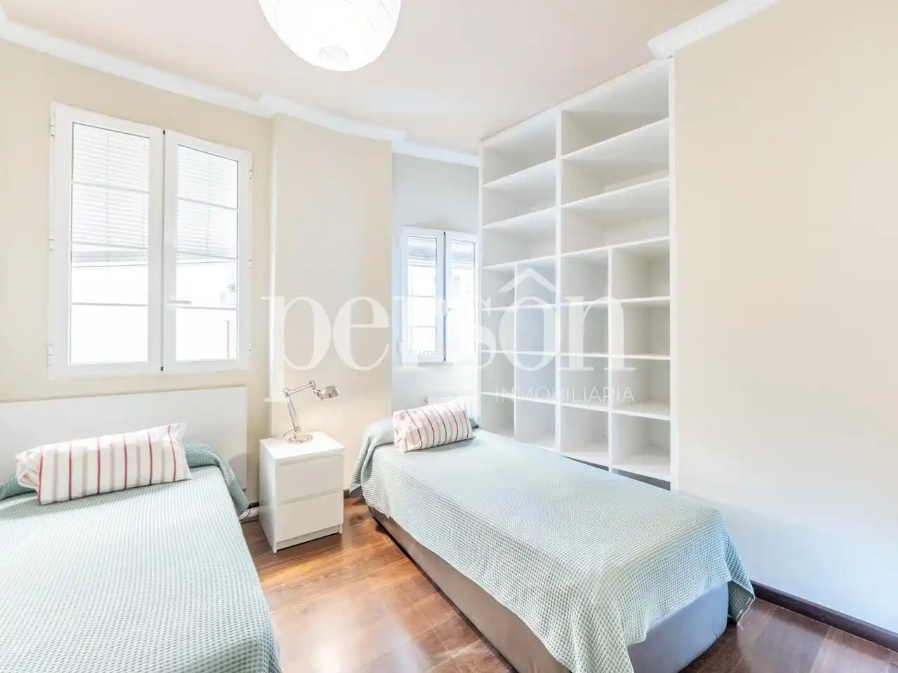 Bedroom of Flat for rent in Ciutat Vella 