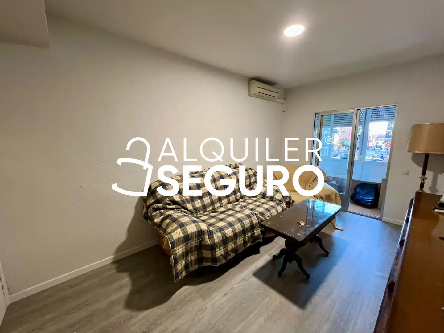 Sala de estar de Piso de alquiler en Alcobendas con Aire acondicionado