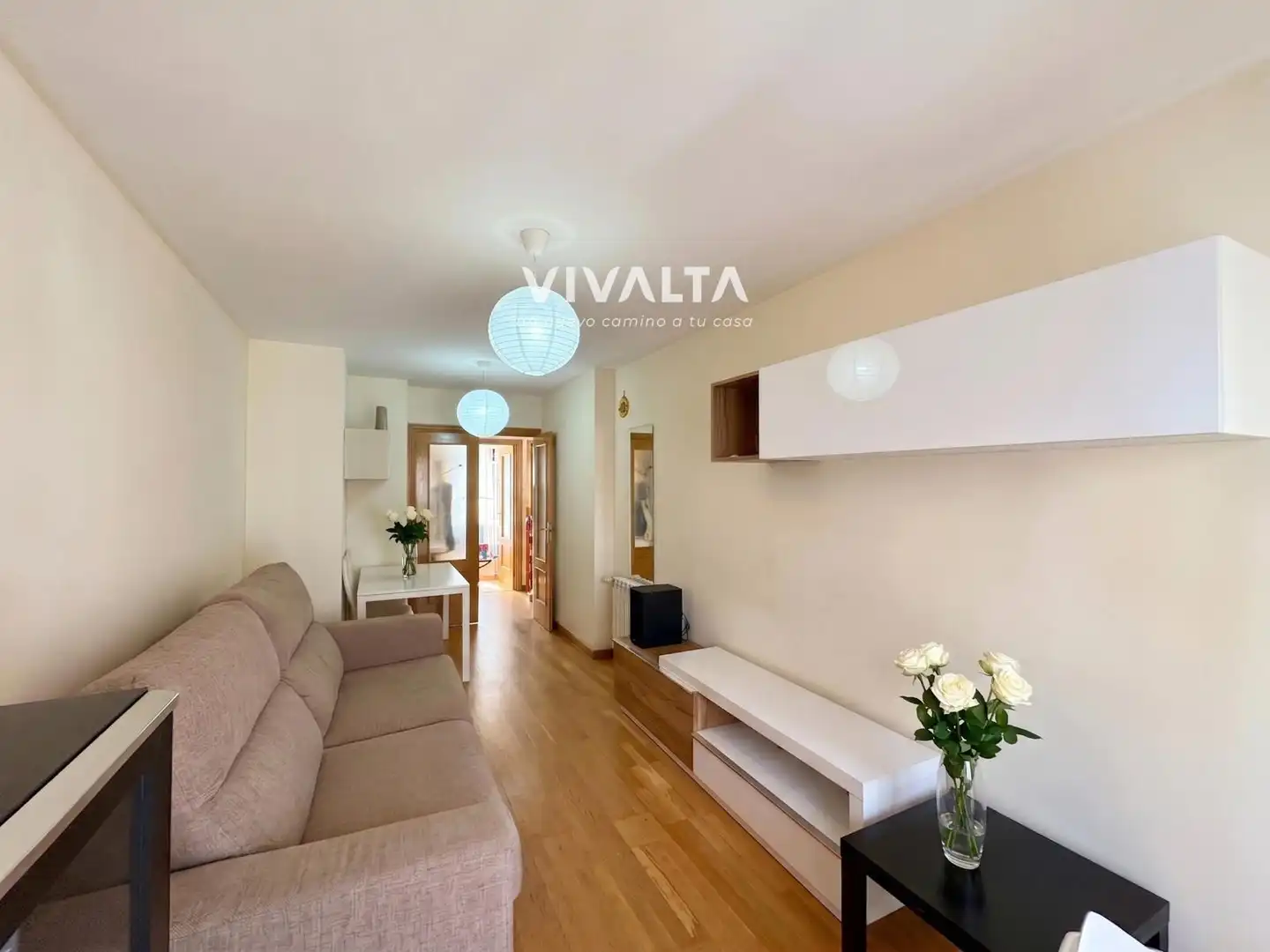 Sala d'estar de Pis en venda en Madrid amb Calefacció i Terrassa