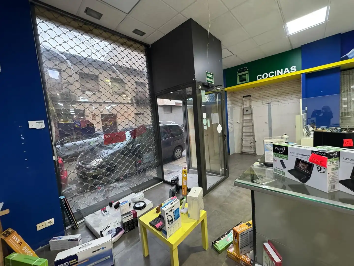 Local en venda en Ejea de los Caballeros amb Aire condicionat
