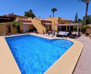 Piscina de Casa o xalet de lloguer en La Nucia amb Aire condicionat, Terrassa i Piscina