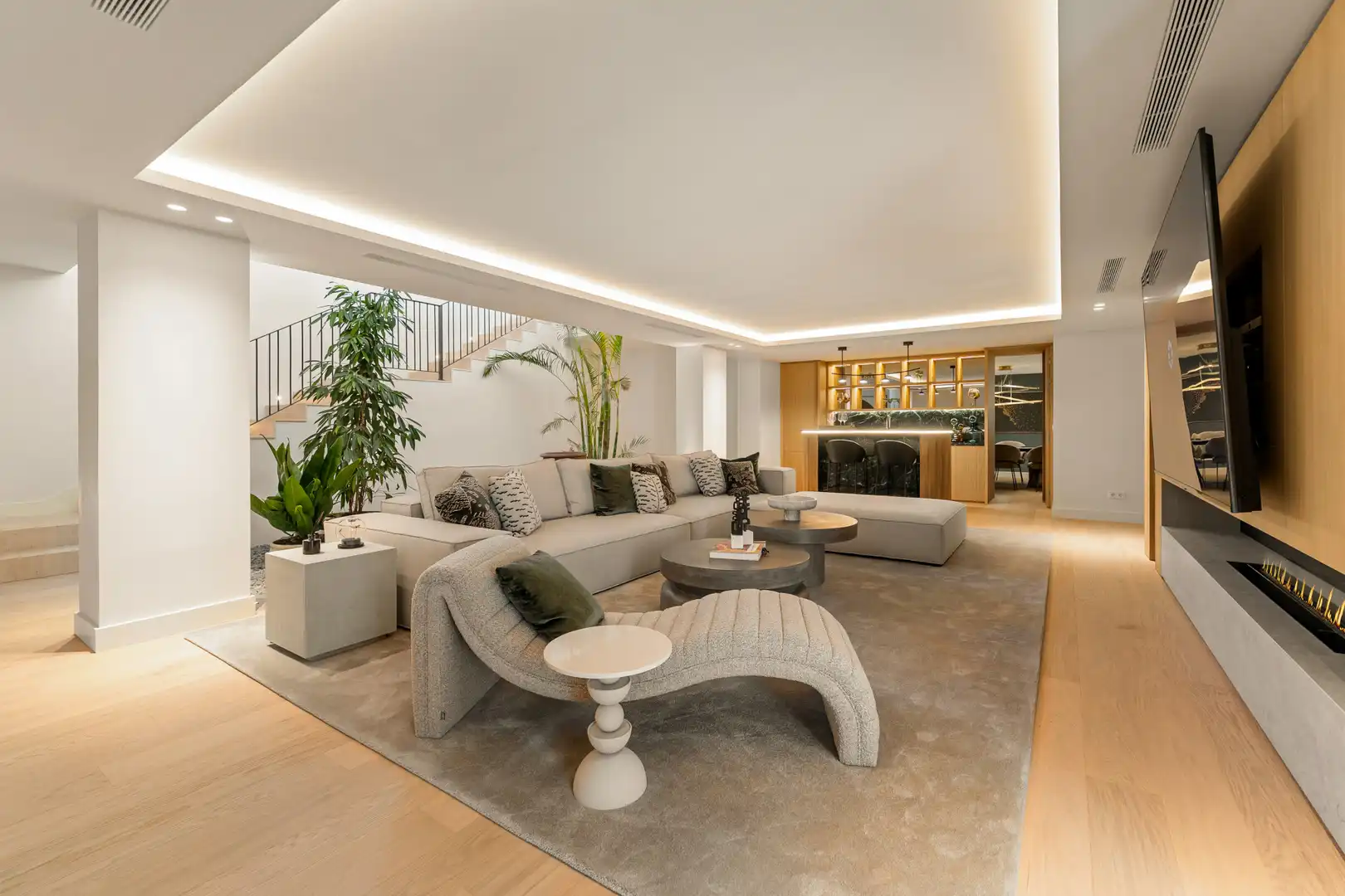 House with pool for sale in Nueva Andalucía, imagen 37