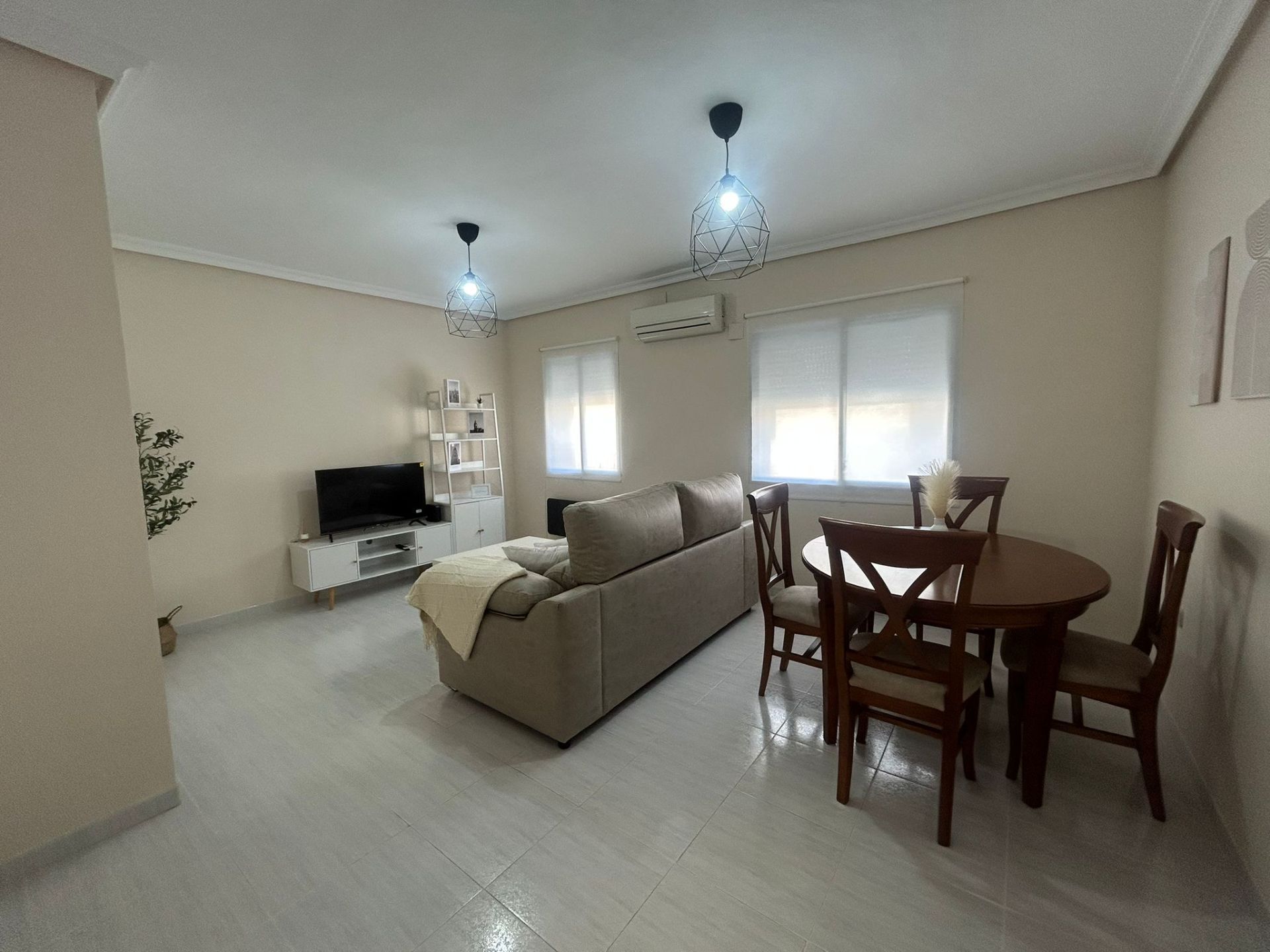 Sala de estar de Piso de alquiler en Coria con Aire acondicionado y Amueblado