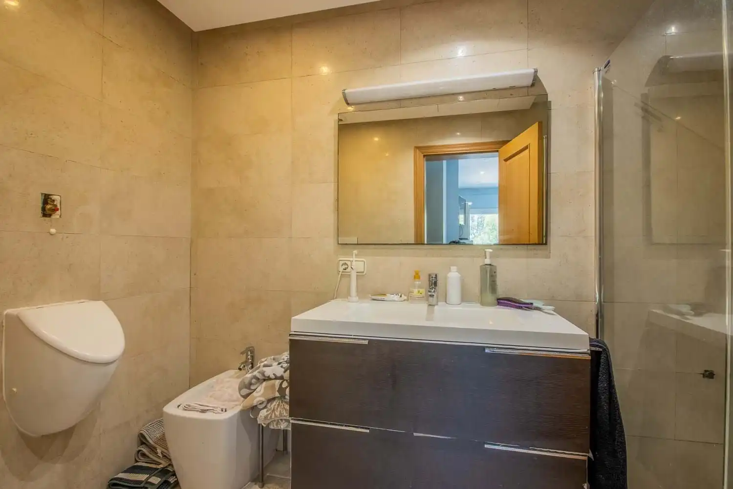 Bathroom of Houses for sale in Calvià  with Air Conditioner, Terrace and Balcony