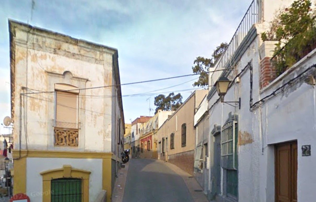 Exterior view of Single-family semi-detached for sale in  Almería Capital