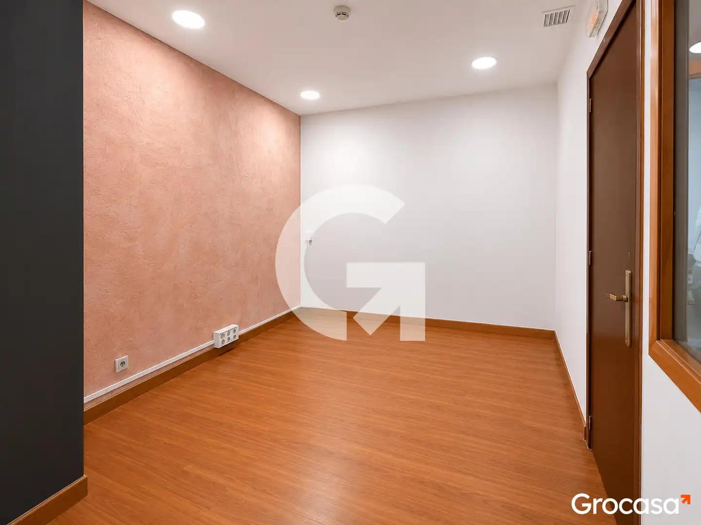 Local en venta en El Prat de Llobregat con Aire acondicionado