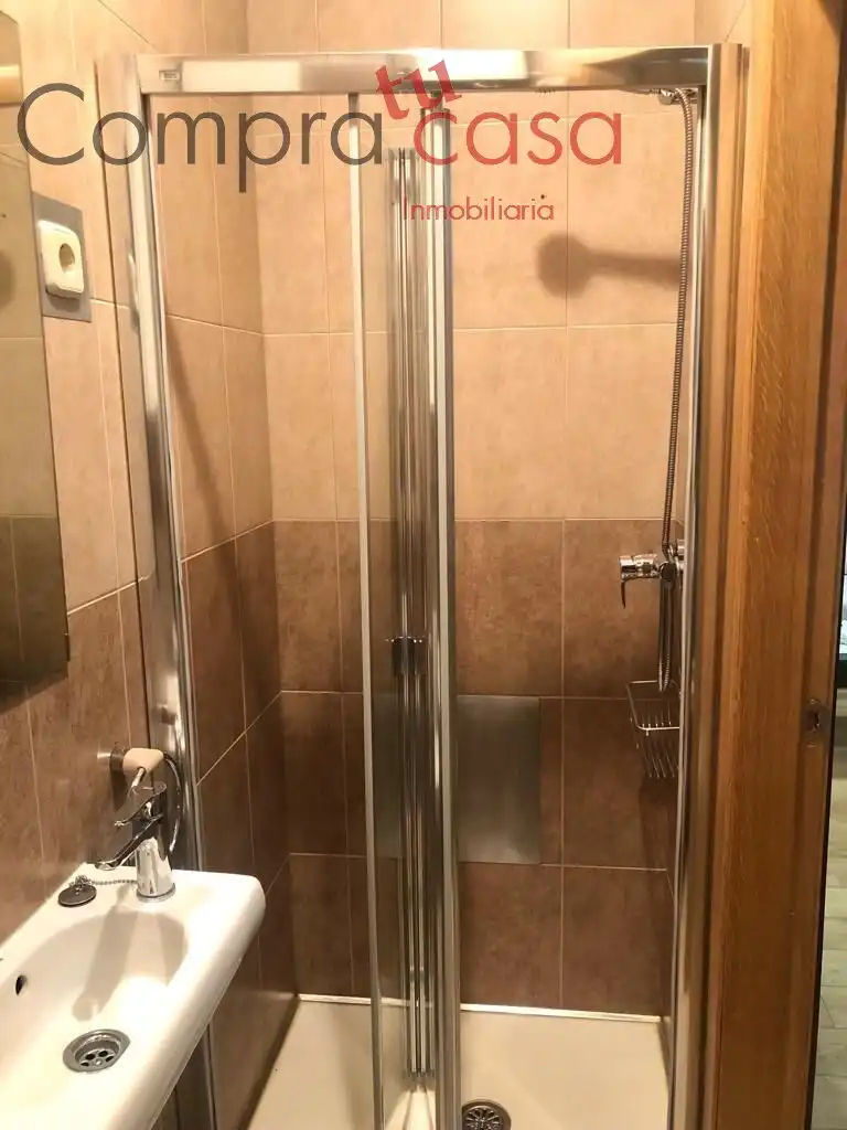 Bathroom of Study for rent in Segovia  with Air Conditioner and Heating