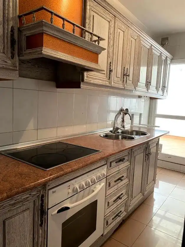 Cocina de Piso para compartir en Ronda con Amueblado
