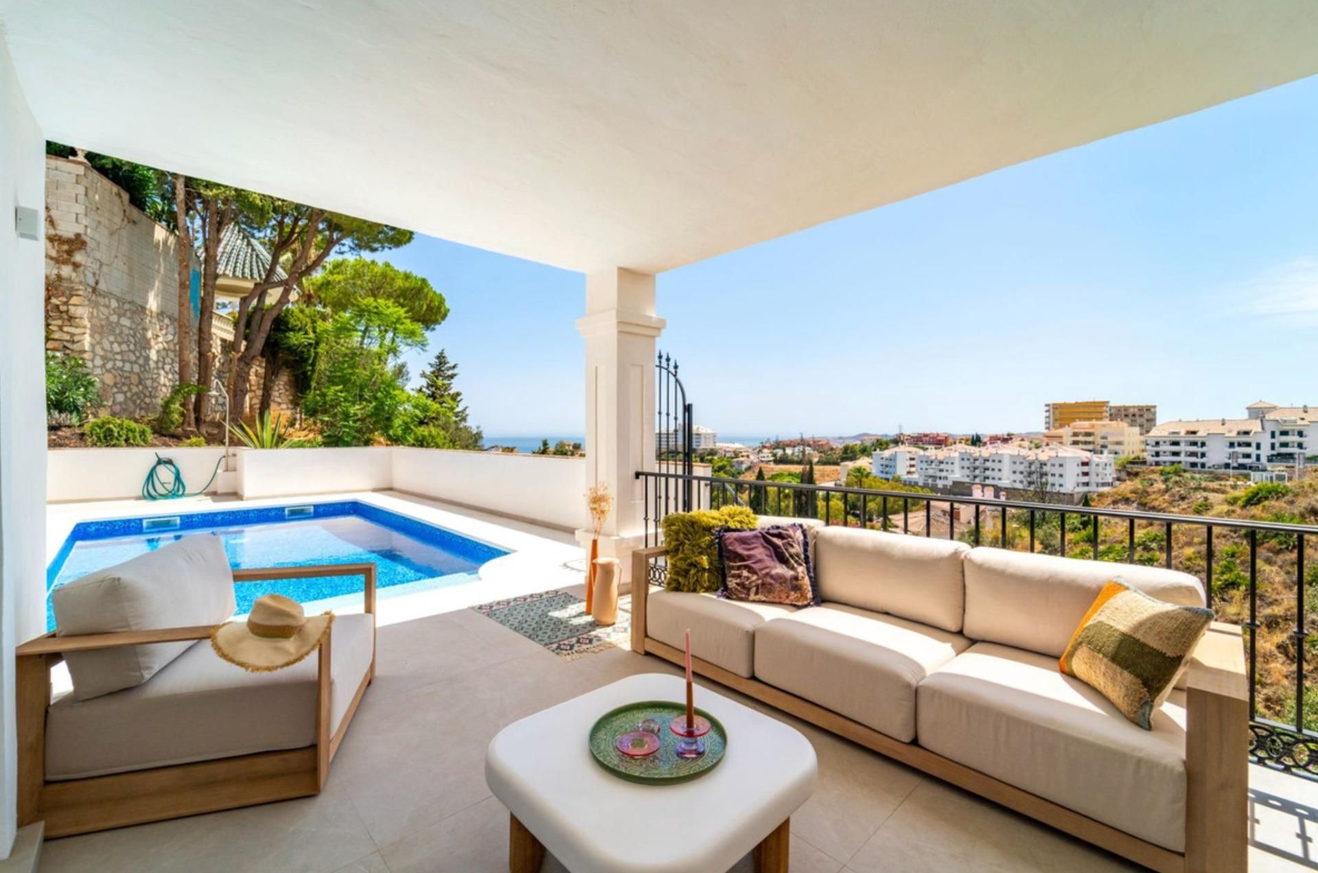 Garden of House or chalet for sale in Fuengirola  with Air Conditioner, Heating and Private garden