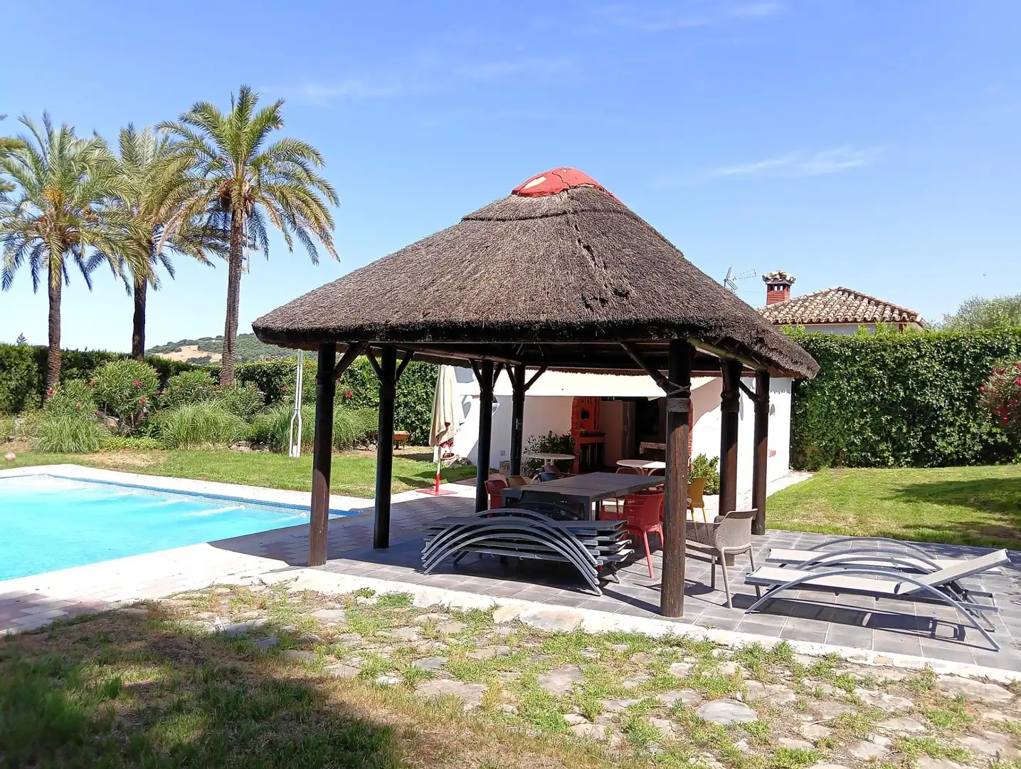 Terrassa de Casa o xalet en venda en El Bosque amb Piscina comunitària