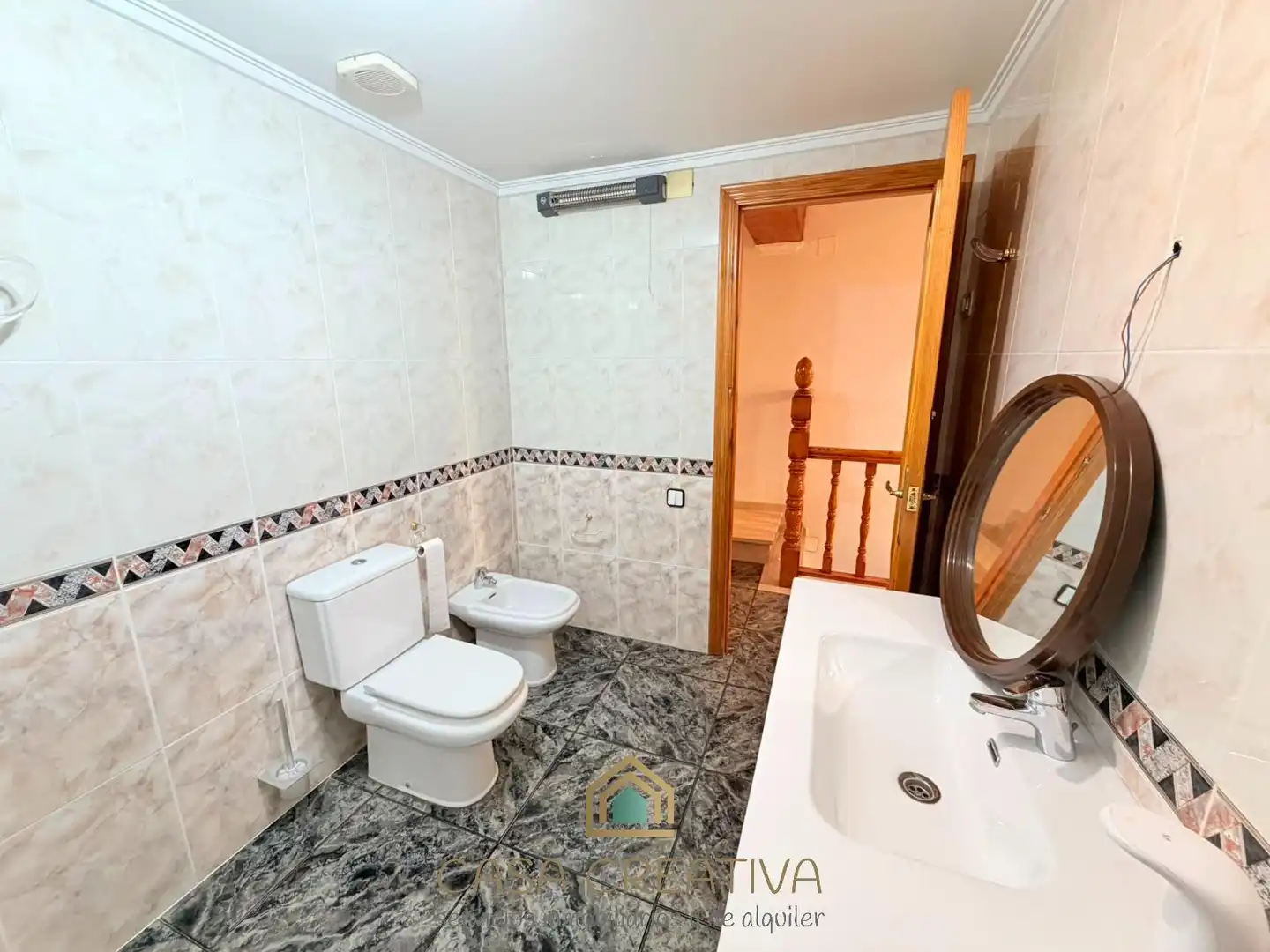 Baño de Casa adosada en venta en Xàtiva con Aire acondicionado, Calefacción y Terraza