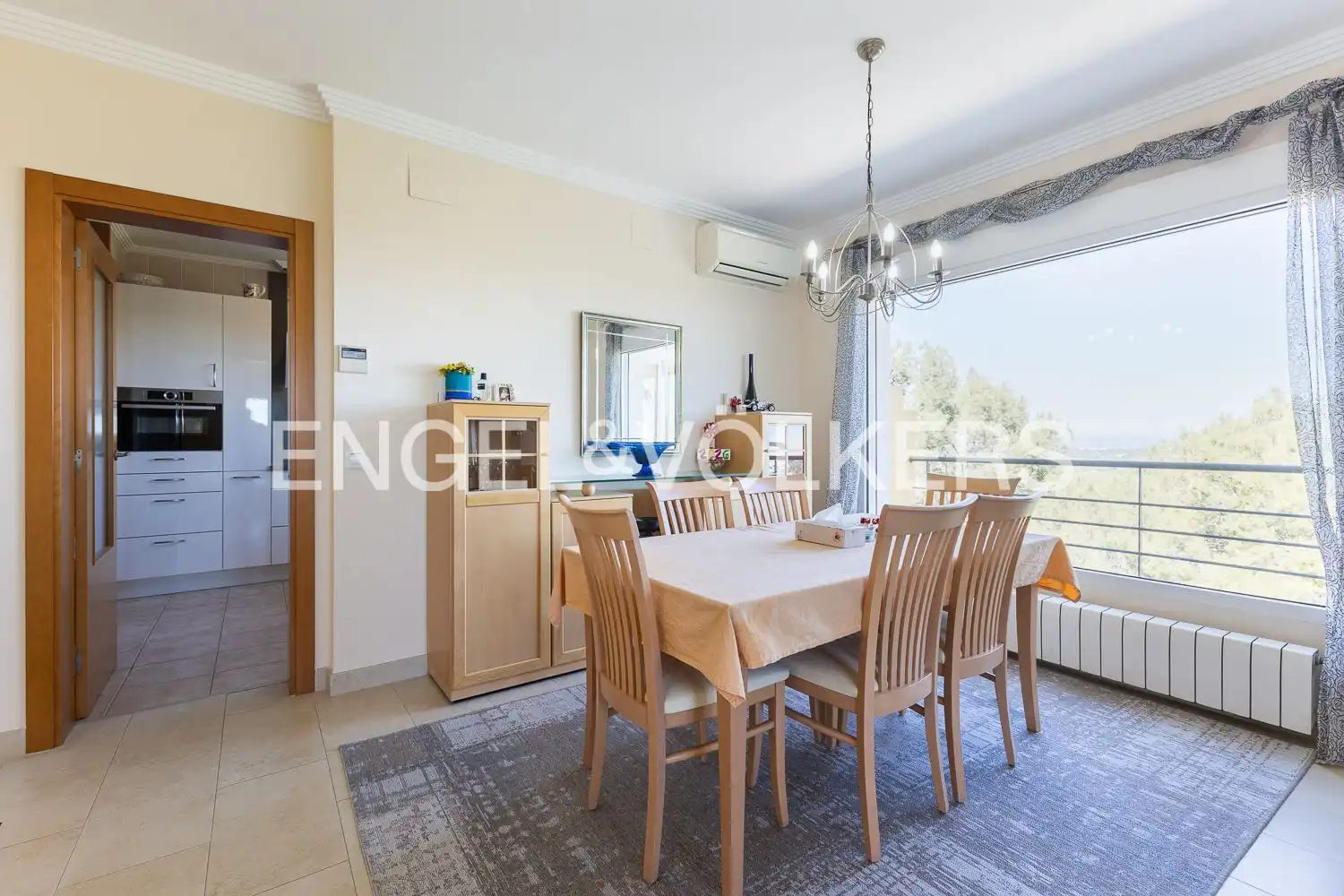 Comedor de Casa o chalet en venta en Dénia con Calefacción y Jardín privado