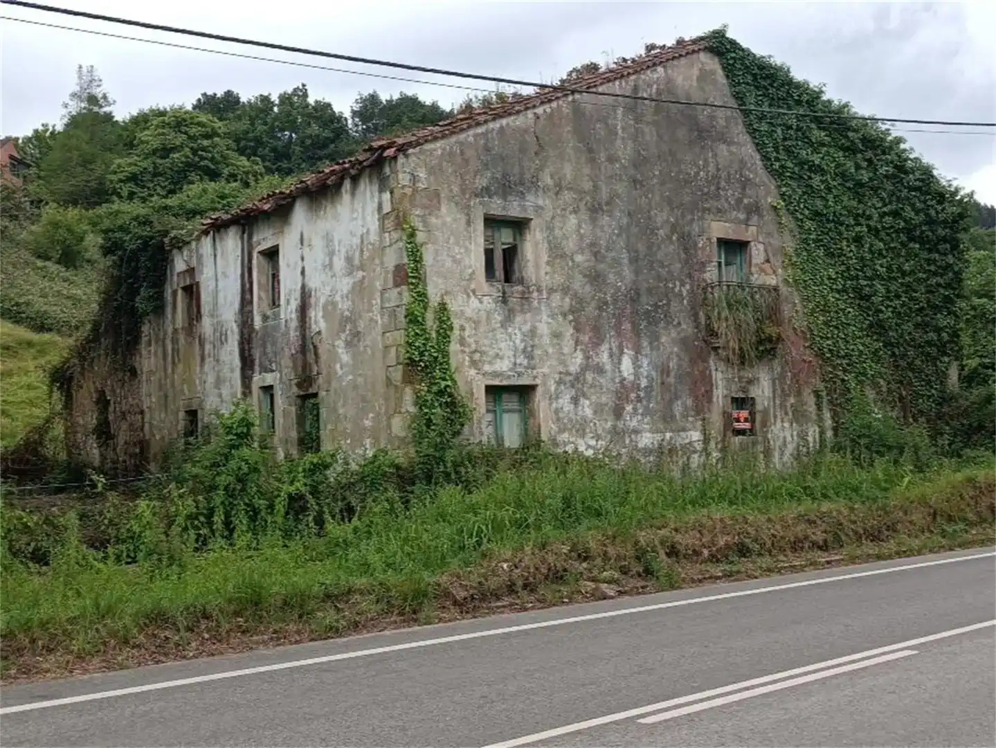 Exterior view of Detached homes for sale in Piélagos