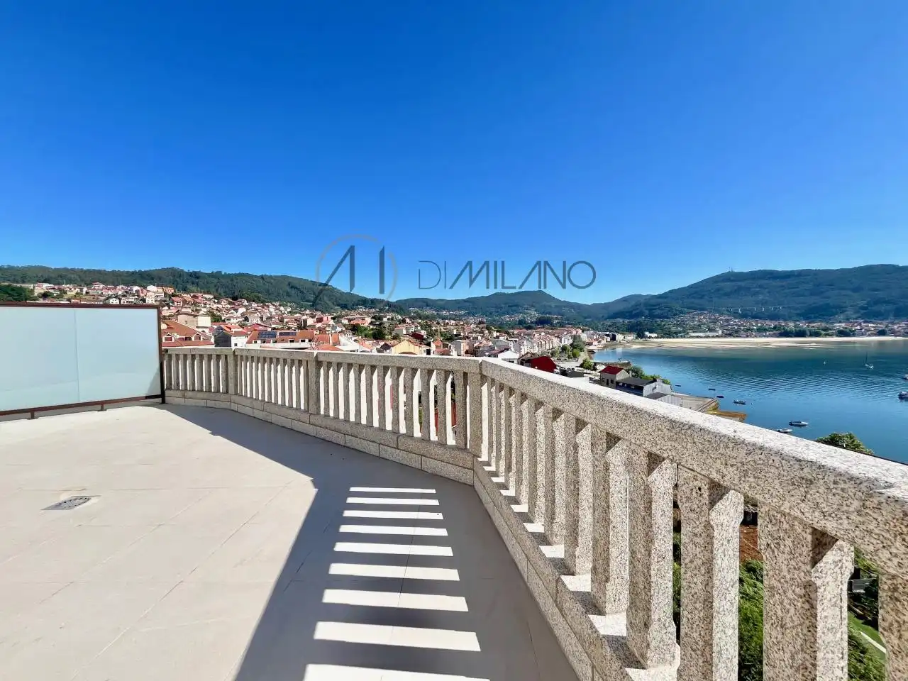 Terraza de Ático en venta en Moaña con Calefacción y Terraza
