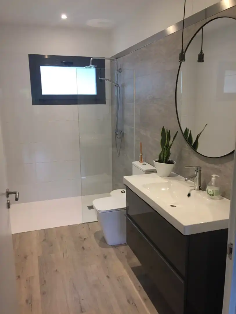Baño de Casa o chalet en venta en Begonte con Calefacción, Jardín privado y Parquet