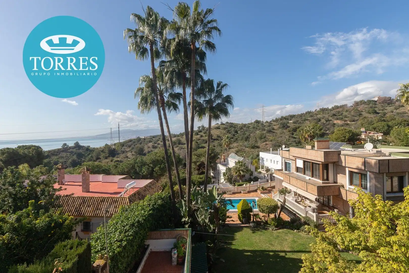 Vista exterior de Casa o chalet en venta en Málaga con Aire acondicionado, Calefacción y Jardín privado