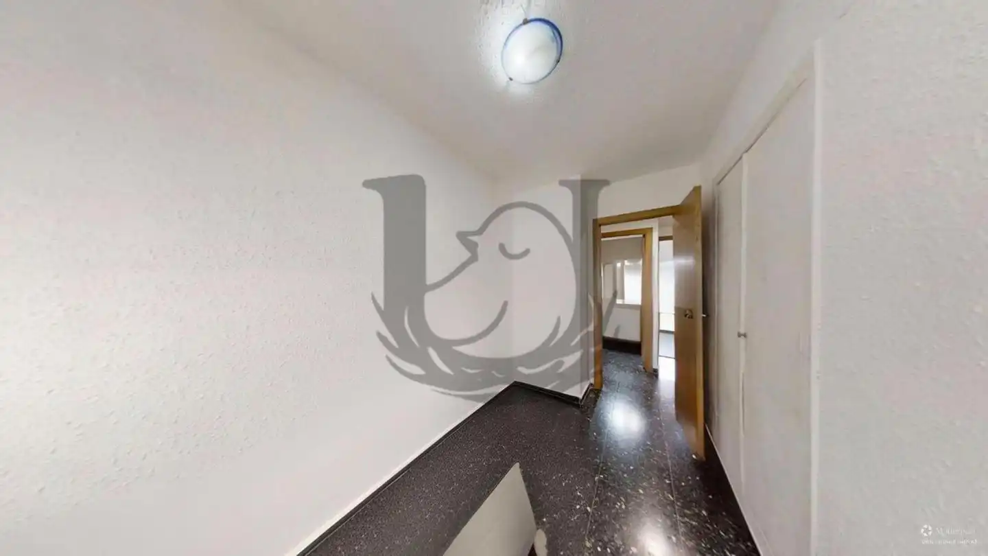 Flat for sale in Silla  with Air Conditioner and Terrace