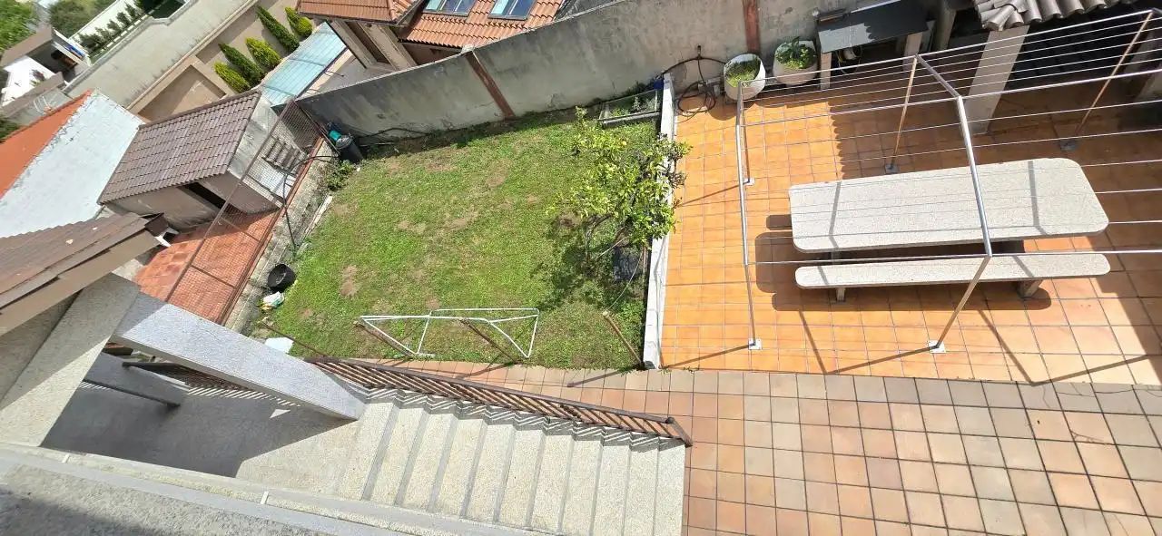 Terrassa de Casa o xalet en venda en Vilagarcía de Arousa amb Calefacció, Jardí privat i Terrassa