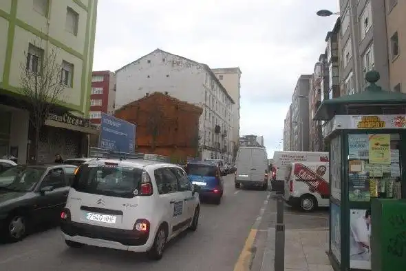 Vista exterior de Local en venta en Santander