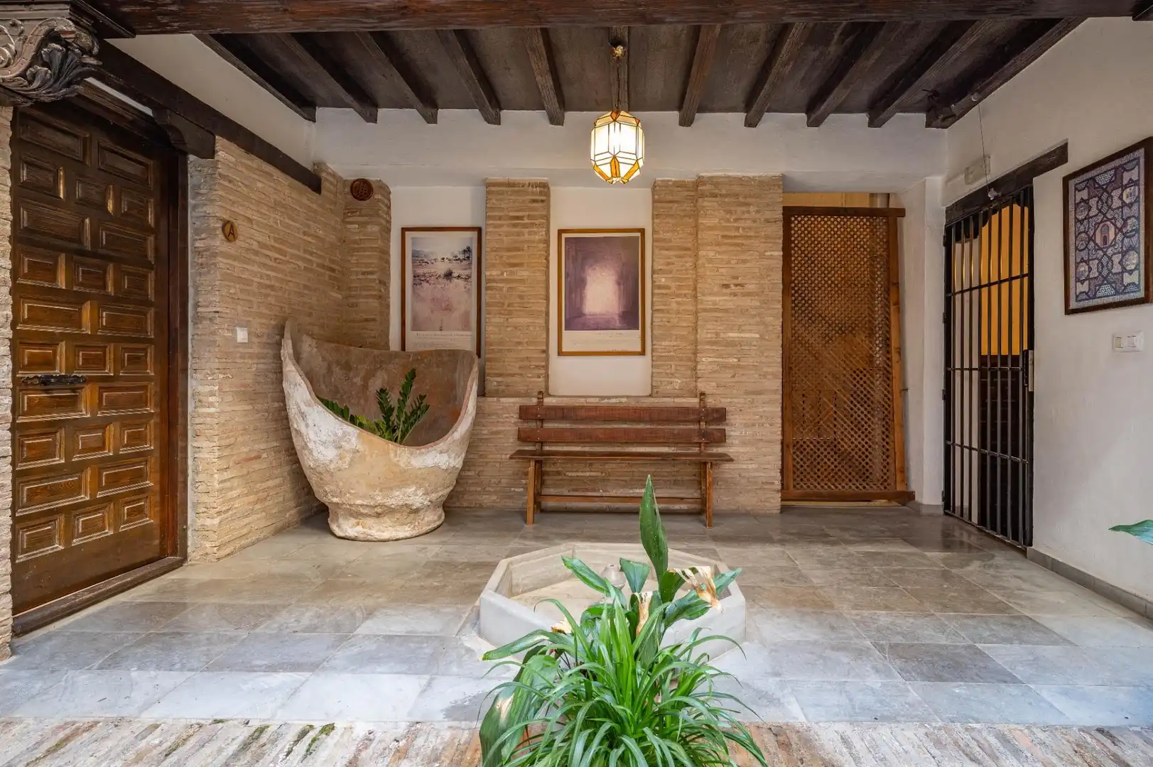Buildings for sale in Granada