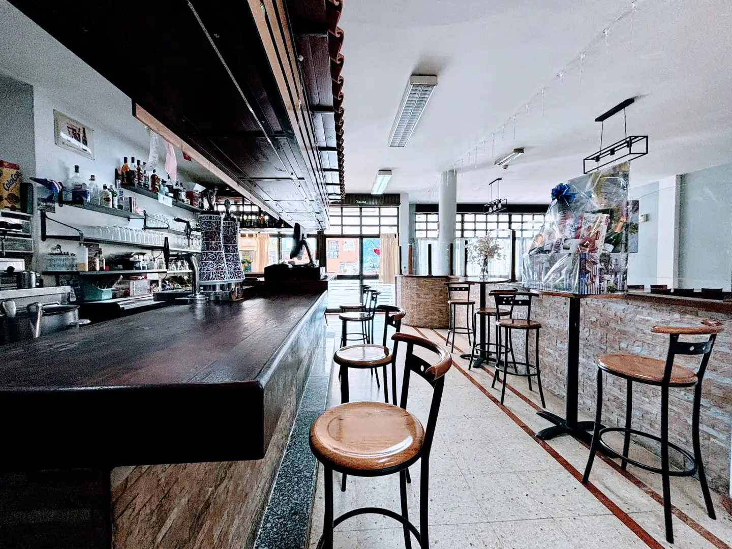 Commercial properties for sale in Teror  with Air Conditioner, Heating and Furnished