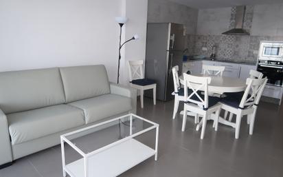 Living room of Apartment to rent in Almuñécar  with Terrace, Furnished and Oven