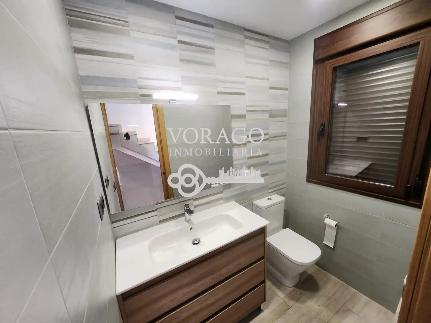 Bathroom of Houses for rent in Alcalá de Henares