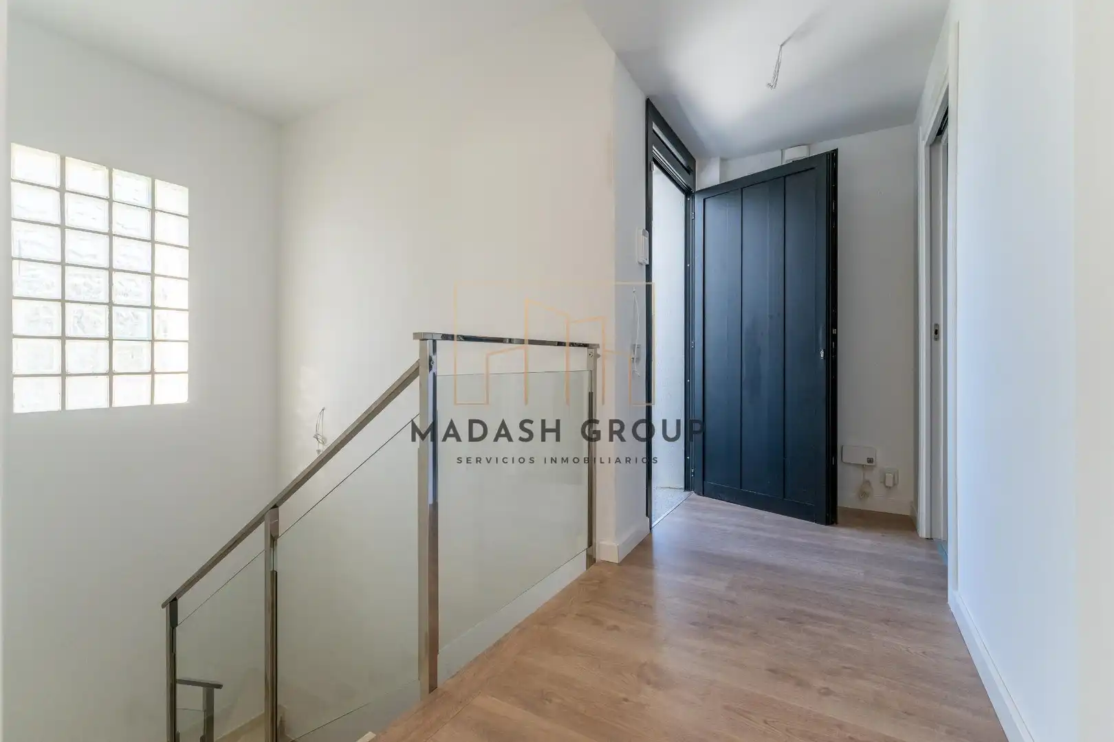 Villa mit Pool zum Verkauf in Avenida de la Marca Hispànica, imagen 14