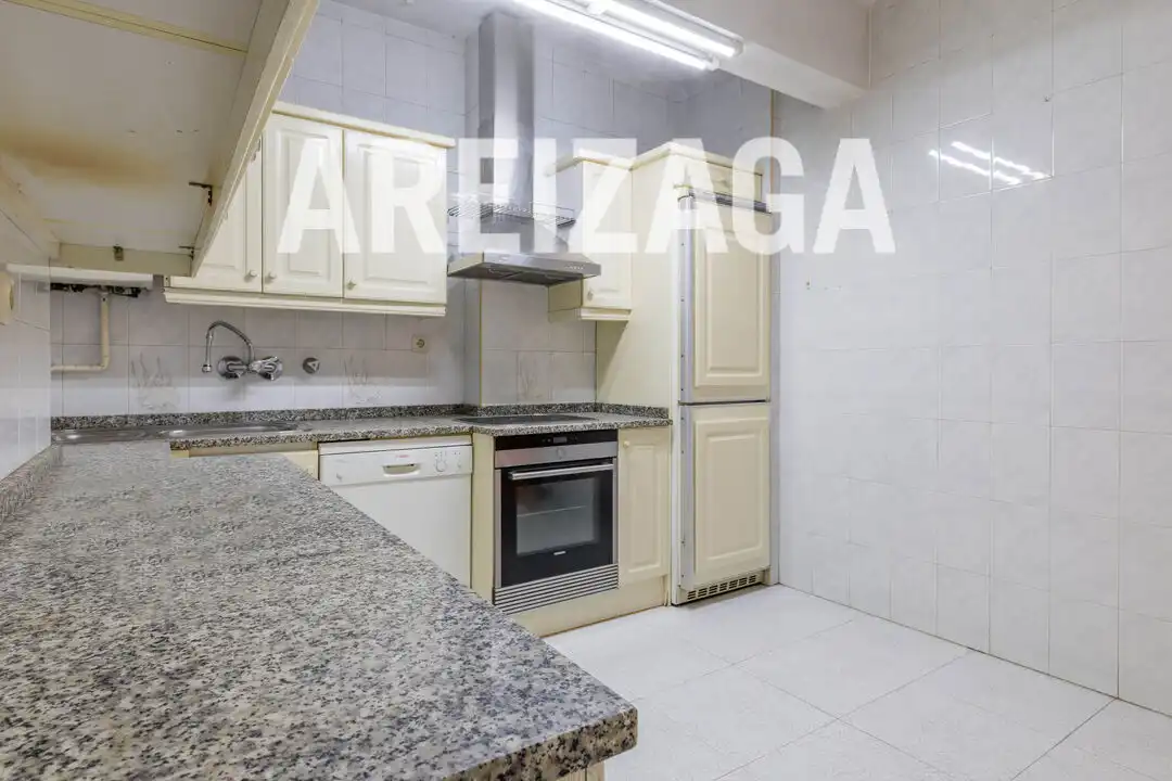 Piso con ascensor en venta en Amara - Berri, imagen 31