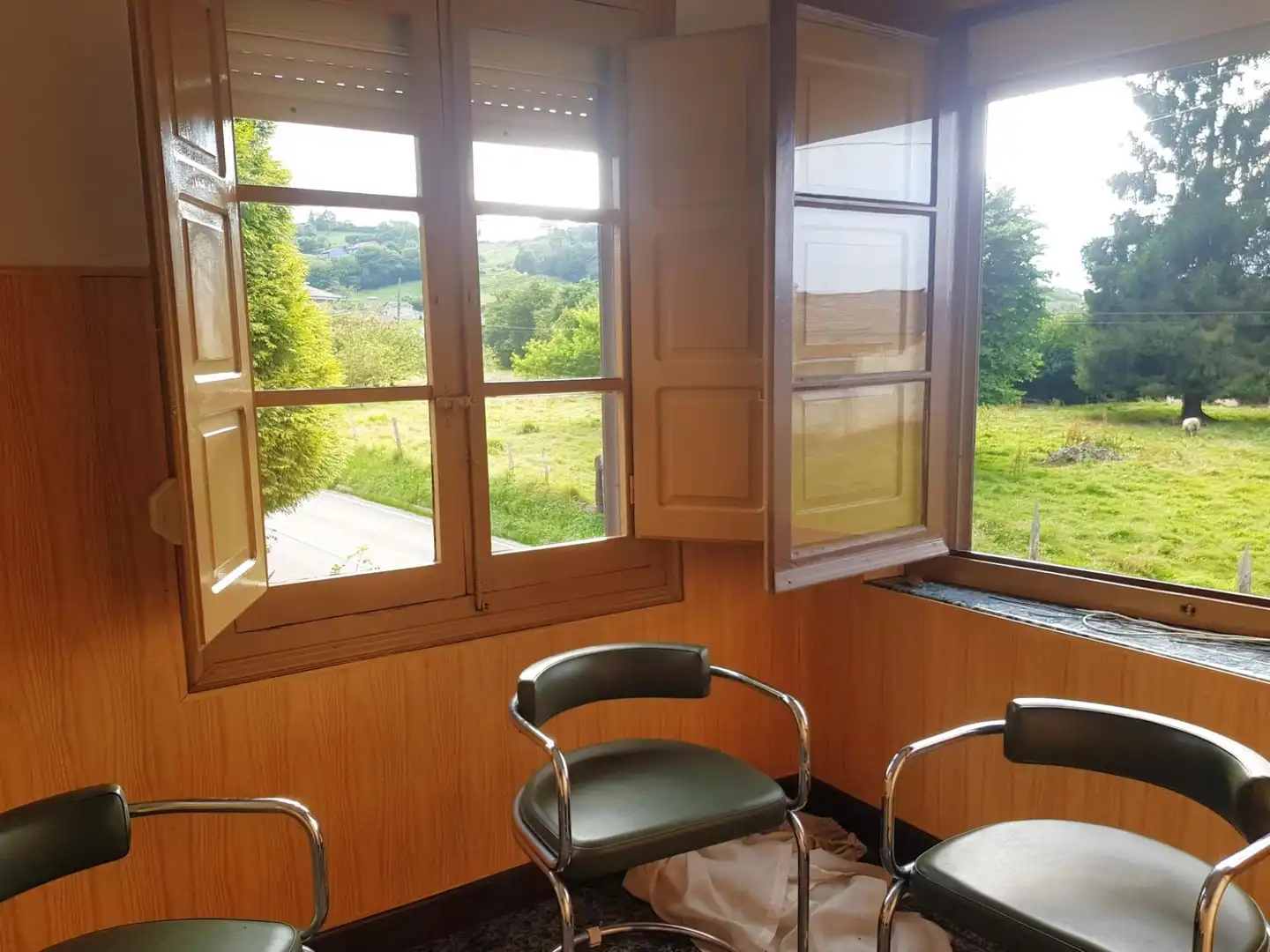 Comedor de Finca rústica en venta en Siero con Calefacción, Jardín privado y Trastero