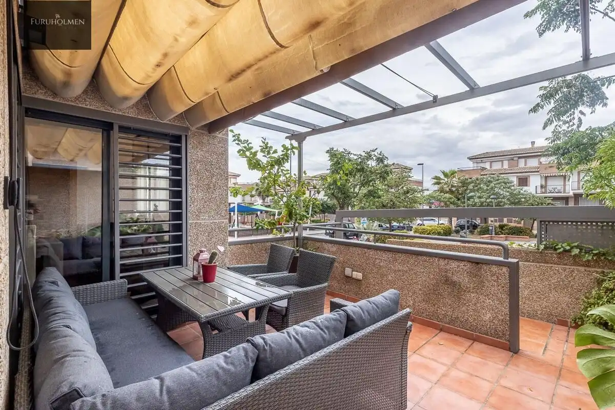 Casa pareada en venta en Calle Margarita, imagen 2