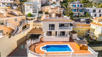 Vista exterior de Casa o xalet en venda en Oropesa del Mar / Orpesa amb Calefacció, Terrassa i Piscina