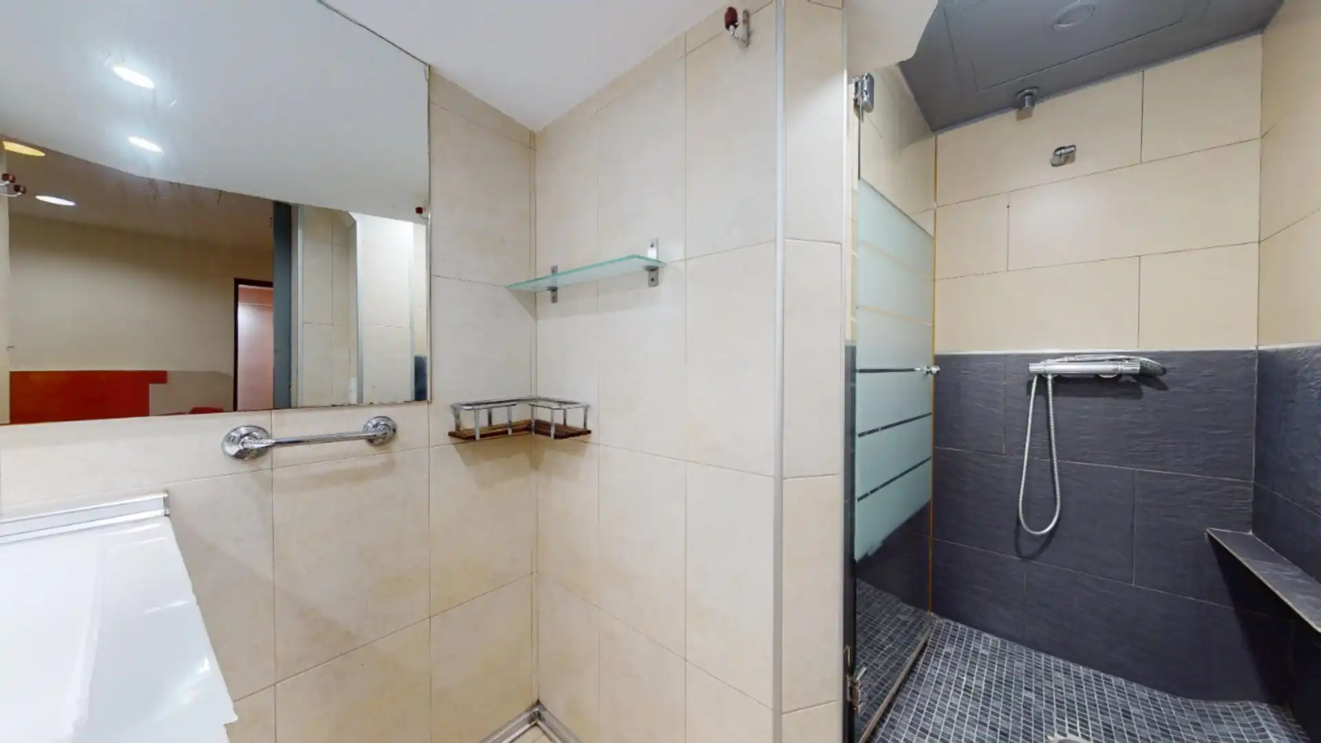 Baño de Piso en venta en Barcelona