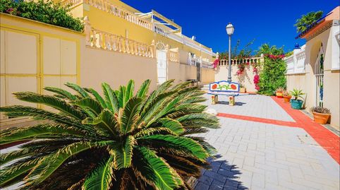 Foto 5 de Casa adosada en venta en Villamartín - Las Filipinas, Orihuela