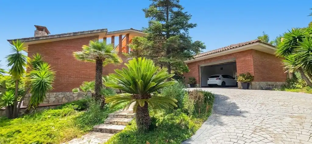 Casa amb piscina en venda a Olèrdola, imagen 2