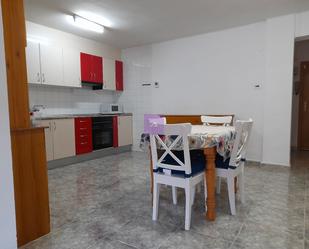 Cuina de Pis de lloguer en Cullera amb Moblat
