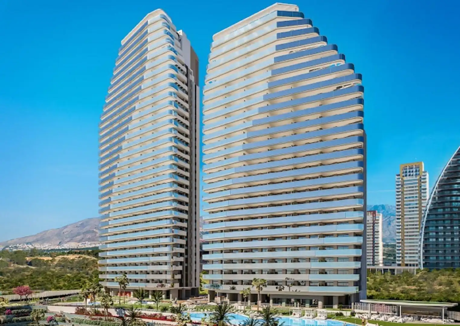 Vista exterior de Ático en venta en Benidorm con Aire acondicionado, Jardín privado y Terraza